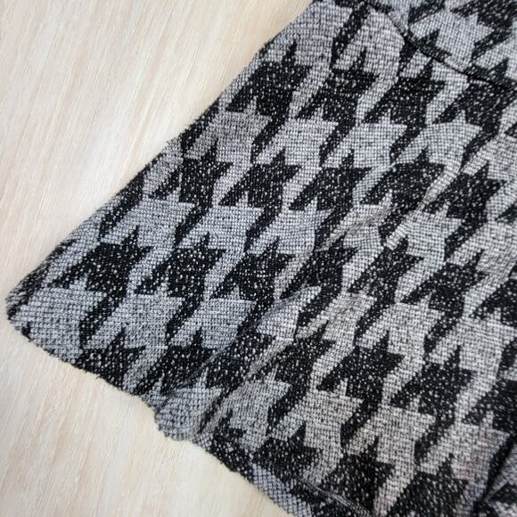 Theory Gray & Black Gida Houndstooth Check MIni Skirt Size 8 - Picture 3 of 10